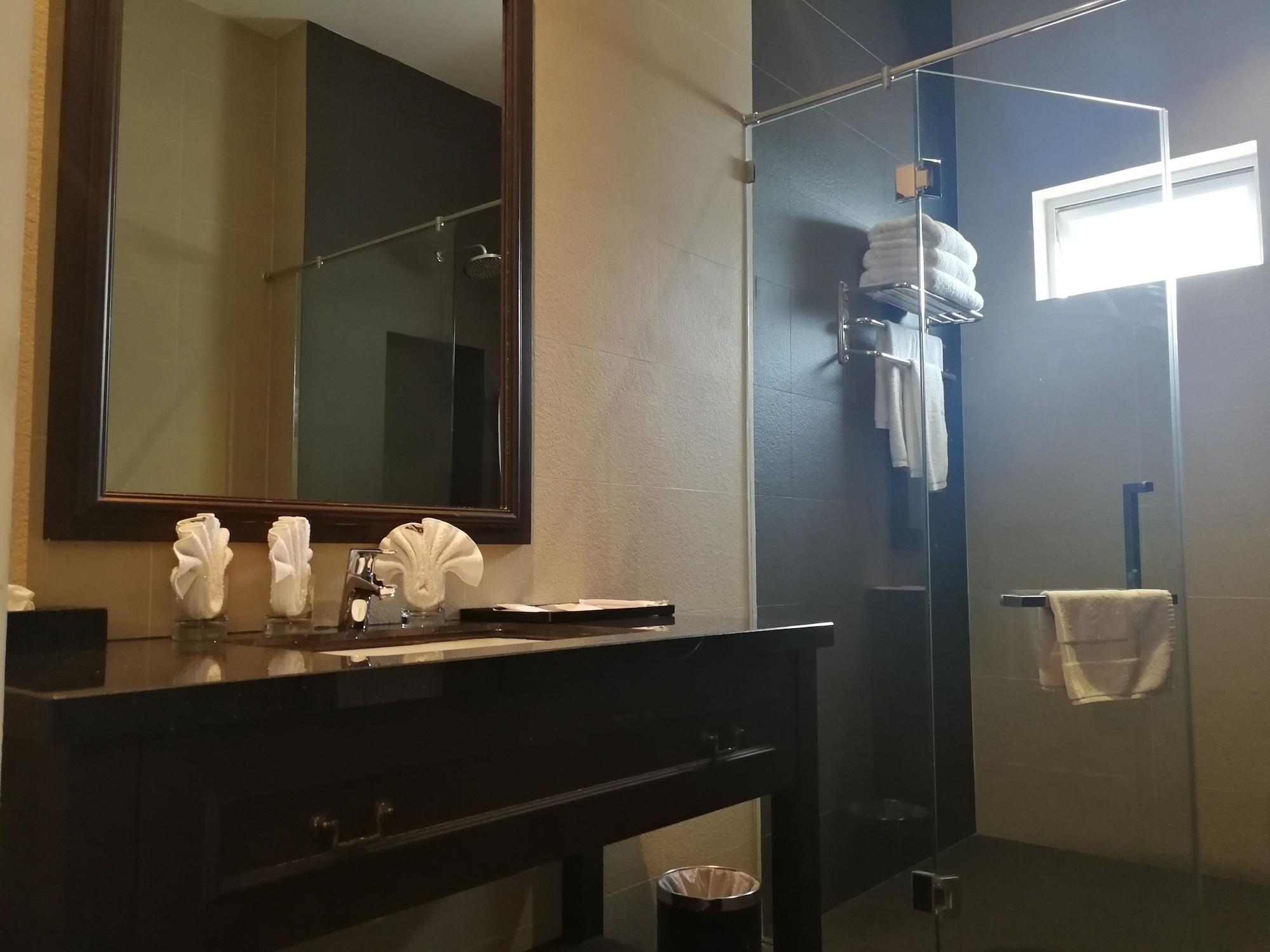 Casa Bianca Hotel Kluang Eksteriør billede