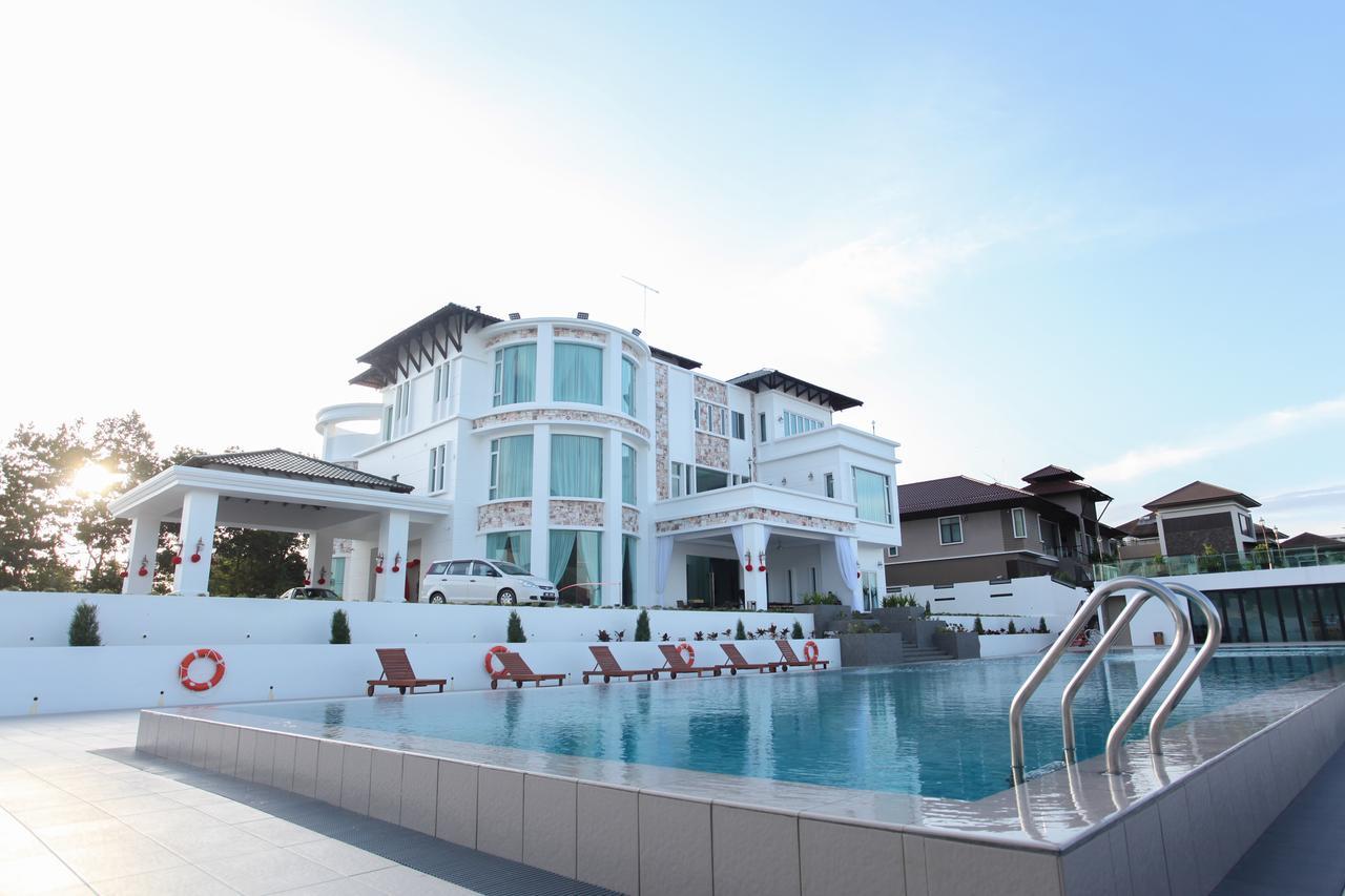 Casa Bianca Hotel Kluang Eksteriør billede