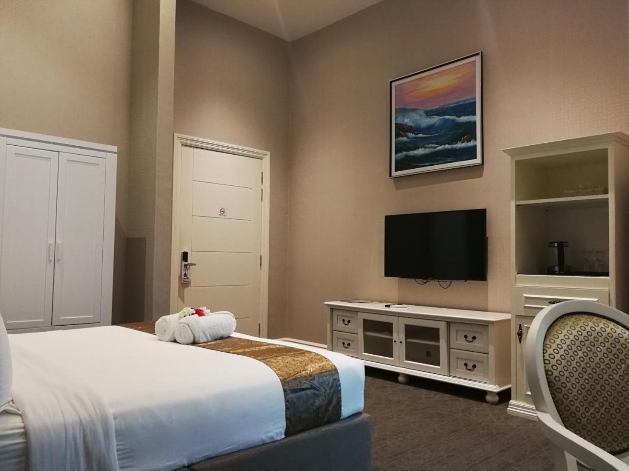 Casa Bianca Hotel Kluang Eksteriør billede